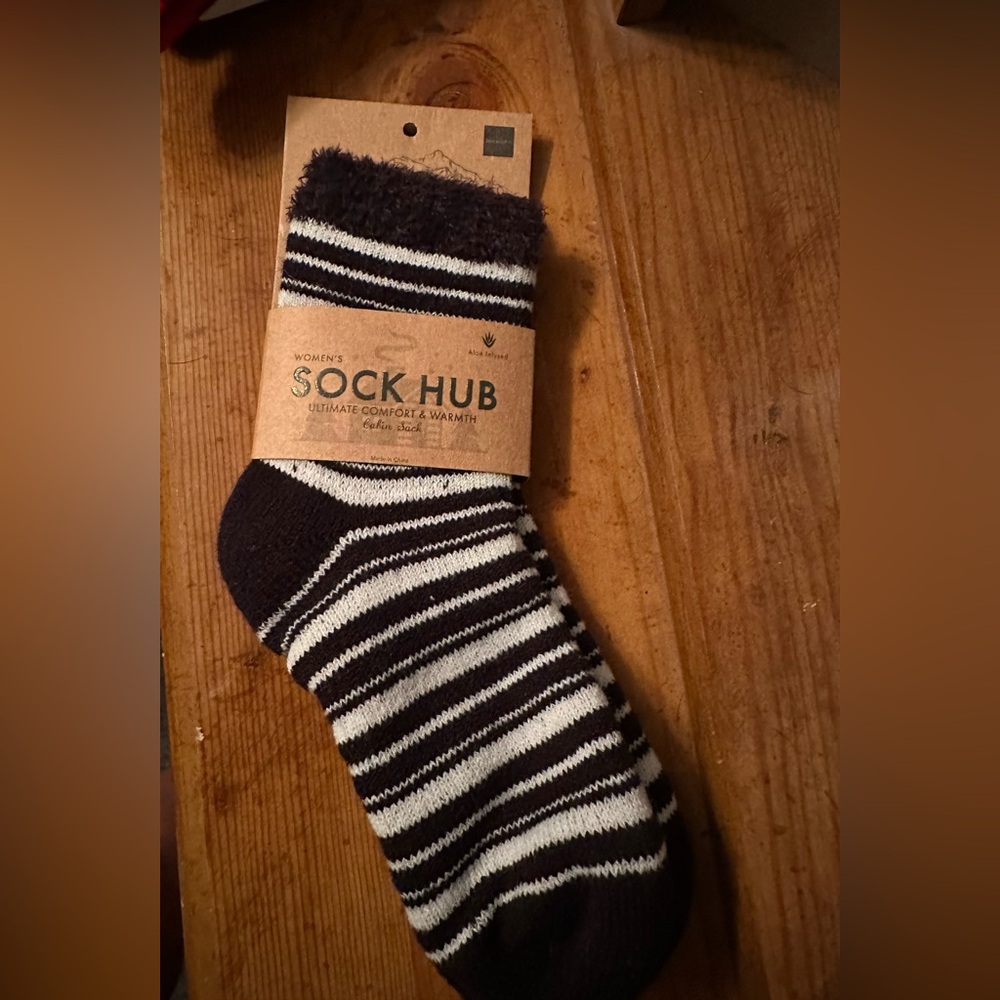 Women's Striped Black and White Socks